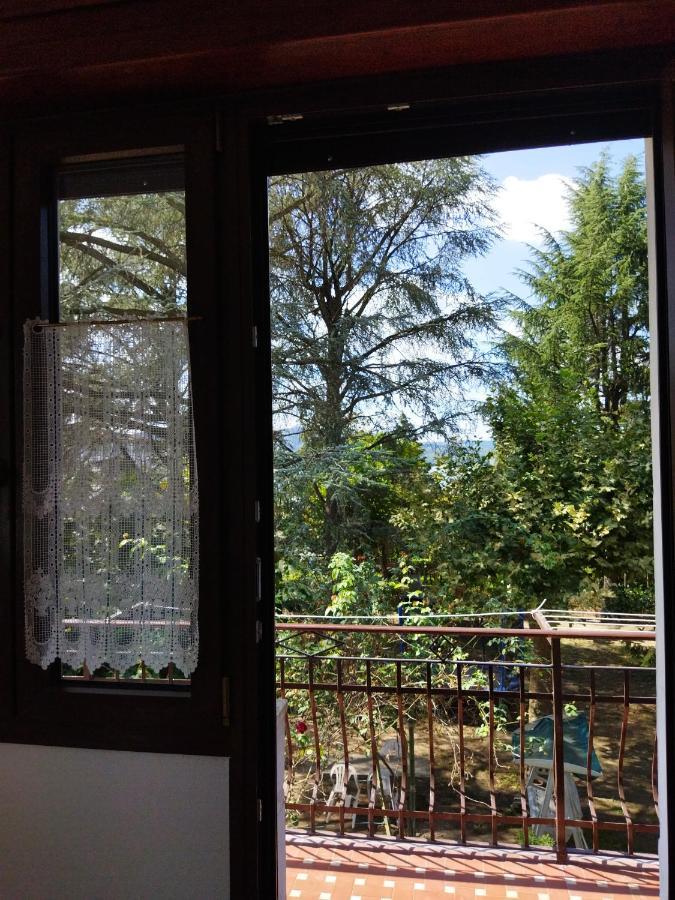 Appartamento Doppi Bagni Sei Posti Letto วิเวโรเน ภายนอก รูปภาพ
